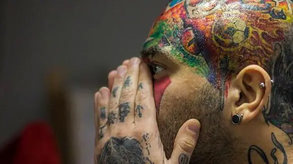 جنجال لایو آقای خواننده 