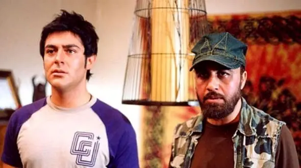 خاطره خنده دار رضا عطاران: فیلم توفیق اجباری با گلزار همبازی بودم ِاکرانش با خانومم رفته بودم مردم جمع شده بودن ازم امضا میگرفتن رضا گلزار که اومد همه رفتن پیشش یه نفرم کنارمون نموند+ویدئو