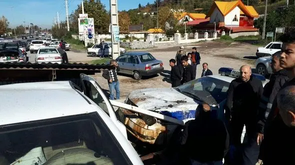 تصادف خونین سمند با ماشین پلیس در مازندران + عکس