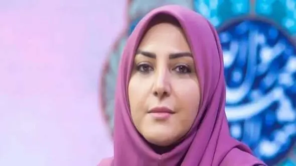 عکس / درخشش استایل یلدایی المیرا شریفی‌مقدم با تم قرمز / خانم مجری محبوب آس رو کرد