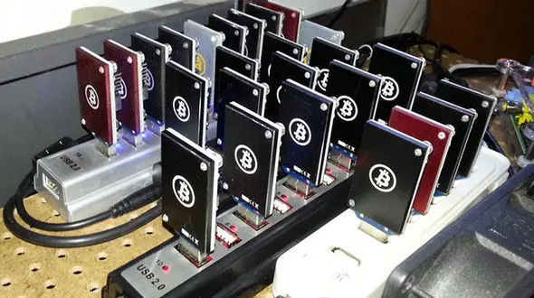 کشف ۷۶ دستگاه تشخیص پول الکترونیکی در تبریز