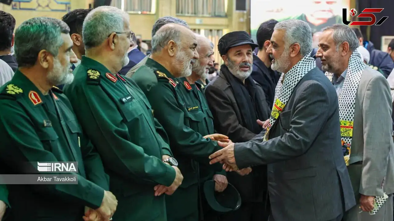 تعجب فرماندهان سپاه از دیدن مردی شبیه حاج قاسم سلیمانی 