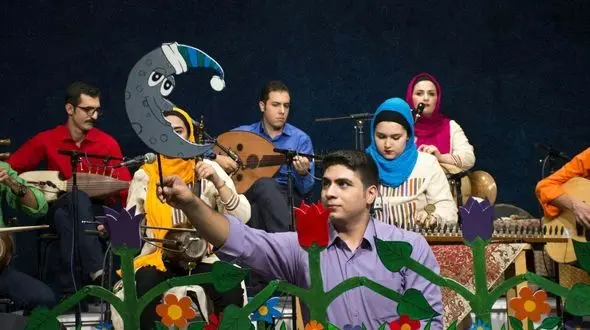 آشتی کودکان با موسیقی ایرانی همراه زنبورک