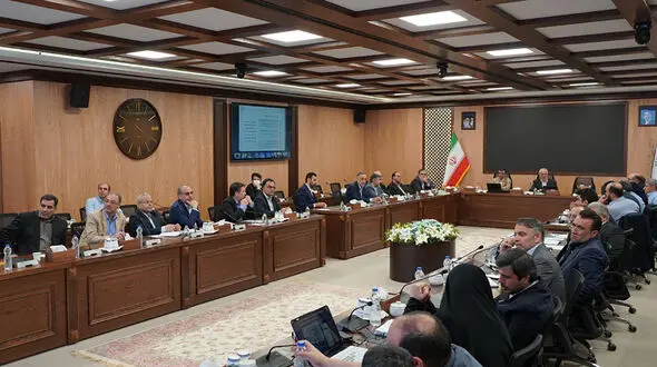 برگزاری نخستین جلسه ستاد تهیه و تدوین لایحه بودجه سال 1406 کل کشور/ جهت‌ گیری بودجه سال آینده، ثبات، بازسازی و تاب‌ آوری است
