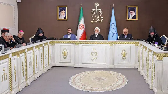 رئیس قوه قضاییه : جامعه مسیحیان کشور، سازوکارهای توسعه فرهنگ صلح را فراهم آورند/ تفاوتی میان یک زندانی مسلمان و یا مسیحی وجود ندارد