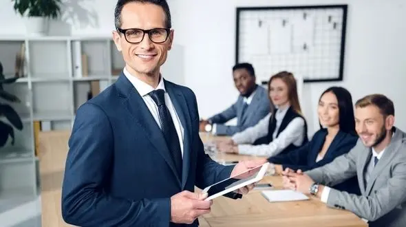 بهترین مشاور کسب‌ و‌ کار در ایران