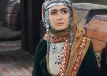سفر زمان / «شیرین» سریال مختارنامه در 41 سالگی و در کنار دریا؛ سال 97