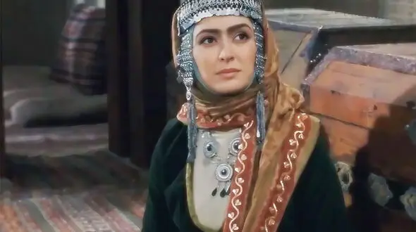 سفر زمان / «شیرین» سریال مختارنامه در 41 سالگی و در کنار دریا؛ سال 97
