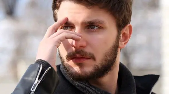 نسبت خانم بازیگر جذاب قبل انقلاب با امین حیایی و پسرش ! + عکس 