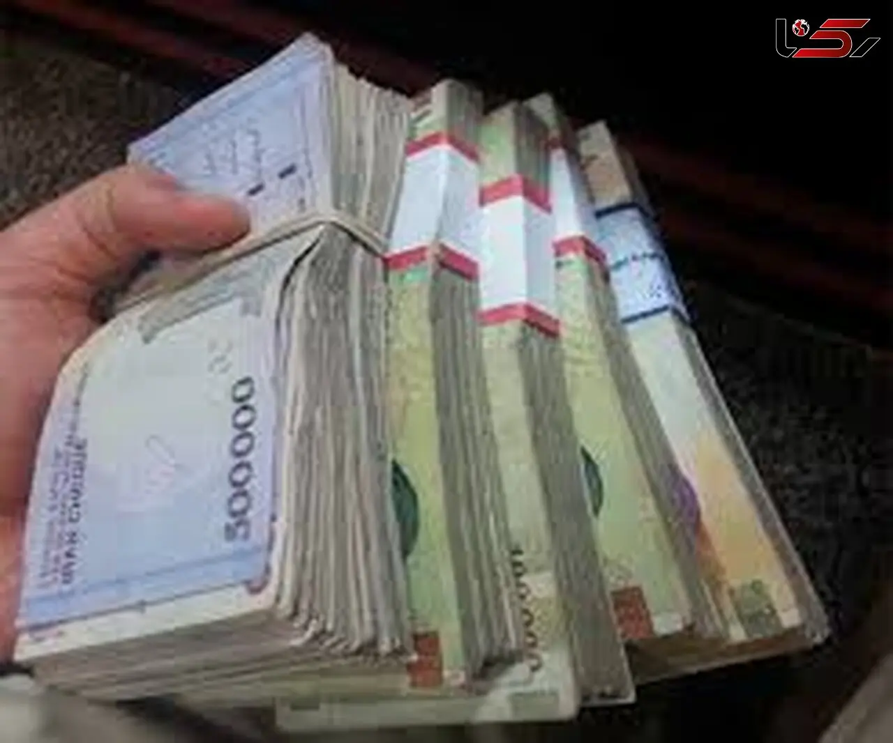 بانک مرکزی در خصوص ممنوعیت برداشت غیر مستقیم بانک ها از حساب ضامنین بخشنامه صادر کرد