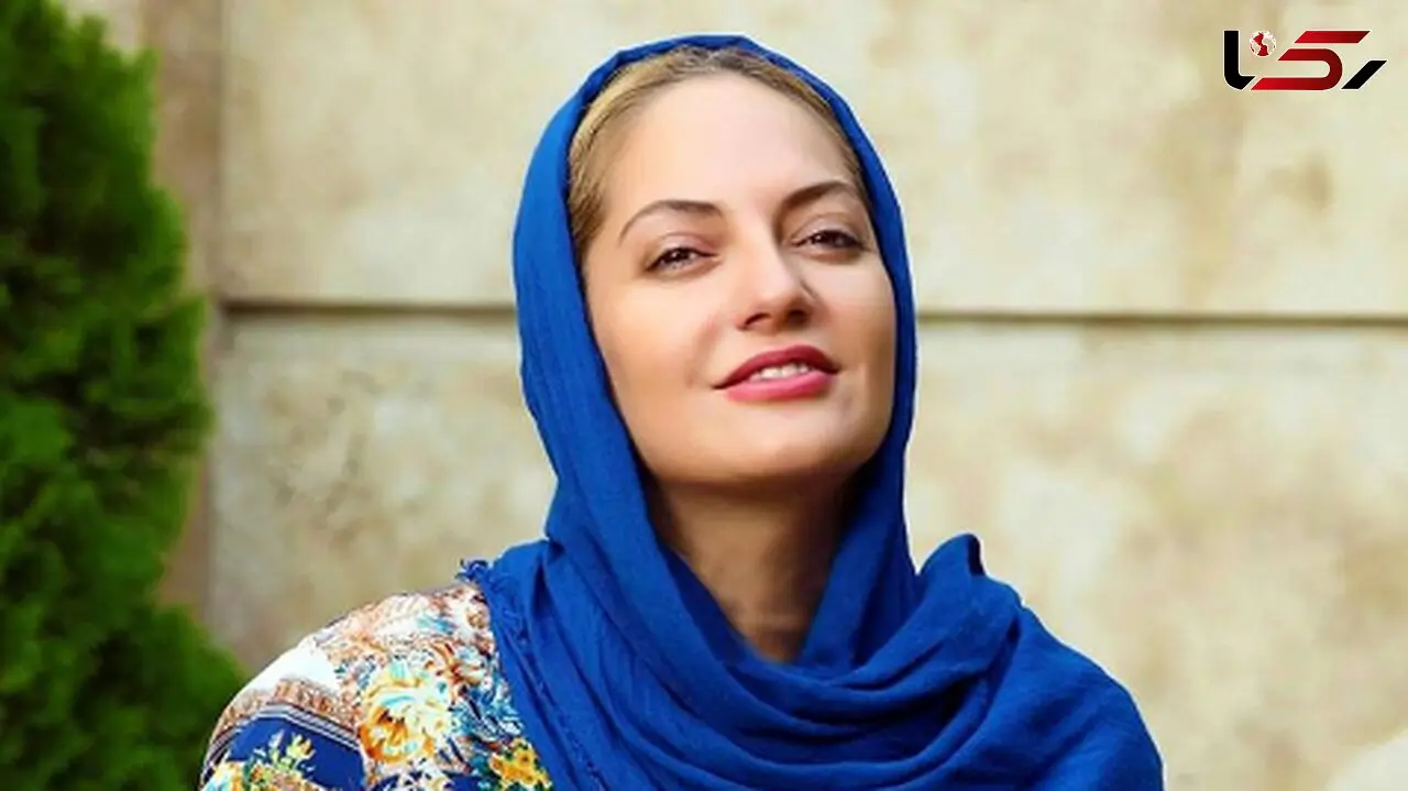 خودنمایی عجیب مهناز افشار و تلاش برای نمایش طلا و جواهراتش!