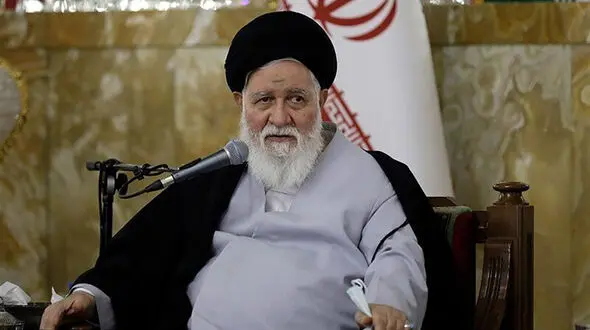 علم الهدی: بی حجابی ویروس است/ بی حجاب ها سربازان نیابتی امریکا هستند راه را برای آنان باز می کنند