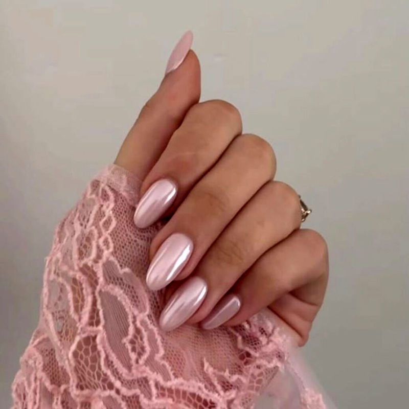 زیباترین ناخن صورتی کروم