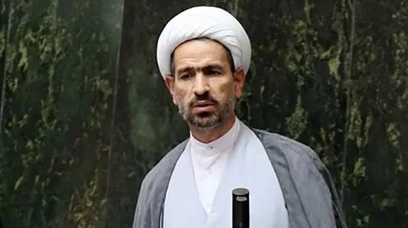 مردم همدان در بحران بی‌آبی قرار گرفته‌اند/ آب‌رسانی بوسیله تانکر هلال احمر