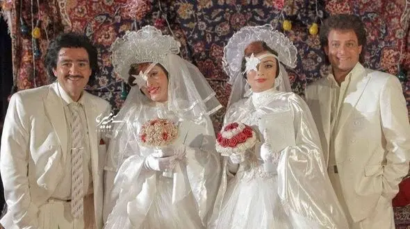 فیلم / نگاهی به ویدئو عروسی مهران غفوریان و حسین یاری در دهه 70
