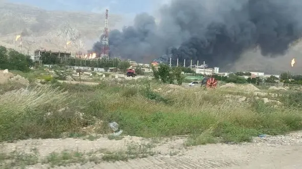 فرماندار عسلویه:  فازهای ۶ و ۳،۴،۵ در پارس جنوبی مورد حمله آمریکا و اسرائیل قرار گرفت