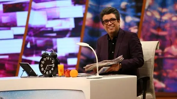 رضا رشیدپور در برنامه حالا خوشید گفت موهایم را از ته می زنم اگر قانع نشوم +فیلم