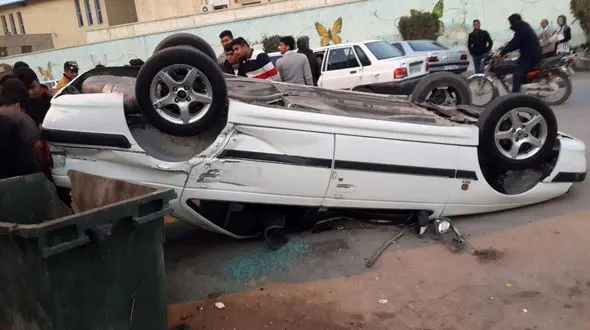 5 کشته و زخمی در واژگونی پژو پارس در جاده کرمان