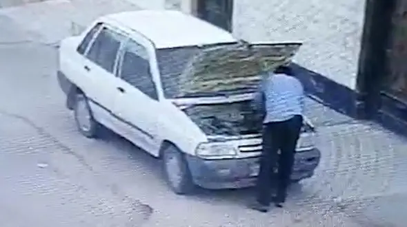 دزد خونسرد چه بلایی سر ماشین آبادانی ها می آورد؟ + فیلم دوربین مداربسته