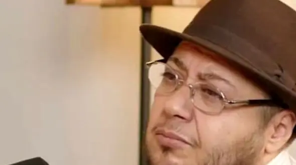 سفر به تاریخ؛ «مازیار (شهره) لرستانی» در کنار «بِن کامل» در پشت صحنه مختارنامه؛ دهۀ 80/ عکس