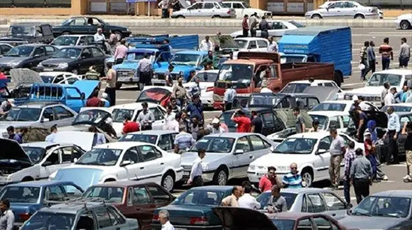 کاهش قیمت خودروهای پرتیراژ داخلی با ورود مدل های 1400