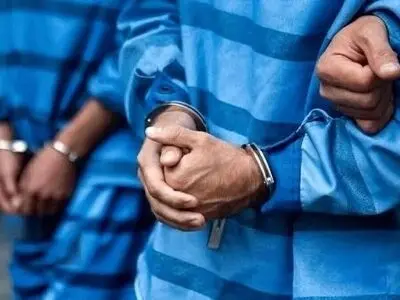 بازداشت 3 مرد شیطان صفت در تهران / دختر جوان در دام شوم دوست پسرش