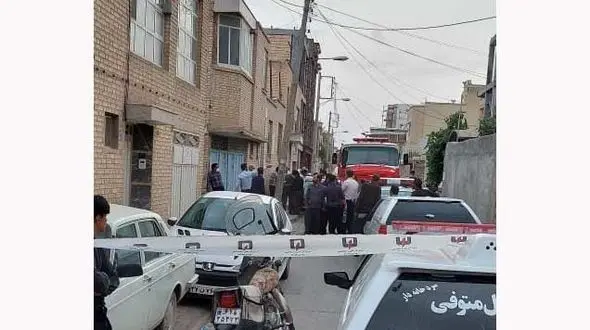 اولین عکس از محل کشف جسد حلق آویز 5 عضو یک خانواده نجف آبادی
