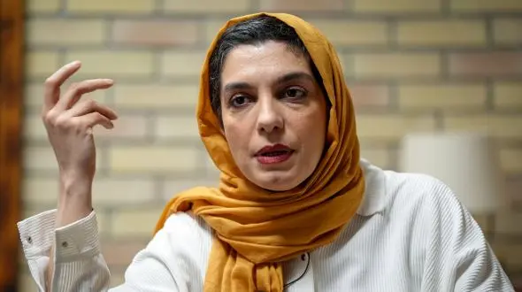 الیکا عبدالرزاقی: کامنت‌هایی می‌گیرم که برو زیر چشمت را درست کن یا نخند! من اهمیت نمی دهم/ ممکن است بگویند لوس یا جلف است