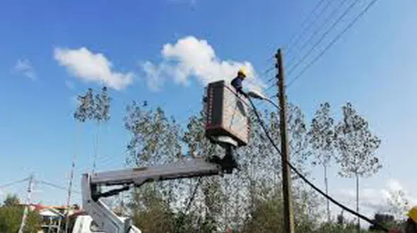 قطع برق مکرر در خوزستان؛ خسارات مالی به شرکت‌ها و کشاورزان