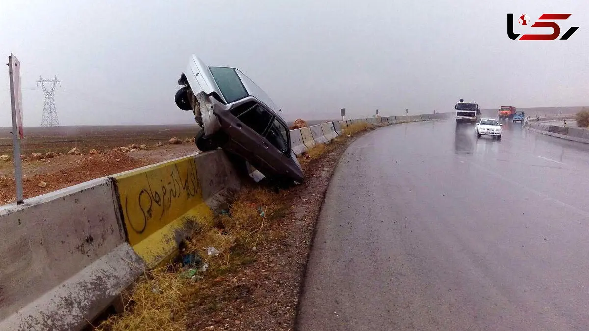 احتمال افزایش تصادفات در جاده های کشور با شروع بارندگی 