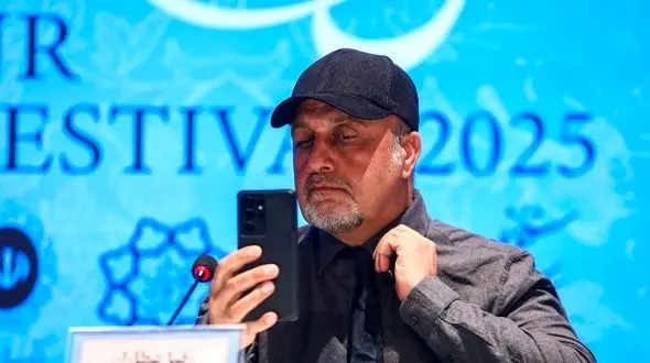 فیلم / چرا رضا عطاران به جشنواره  فجر امسال نیامد؟ / کارگردان: من از همه مردم عذرخواهی می کنم