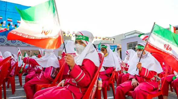 عقب نشینی آموزش و پرورش از پروژه محرم سازی مدارس دخترانه / مشاور وزیر: این صرفا یک پیشنهاد بود