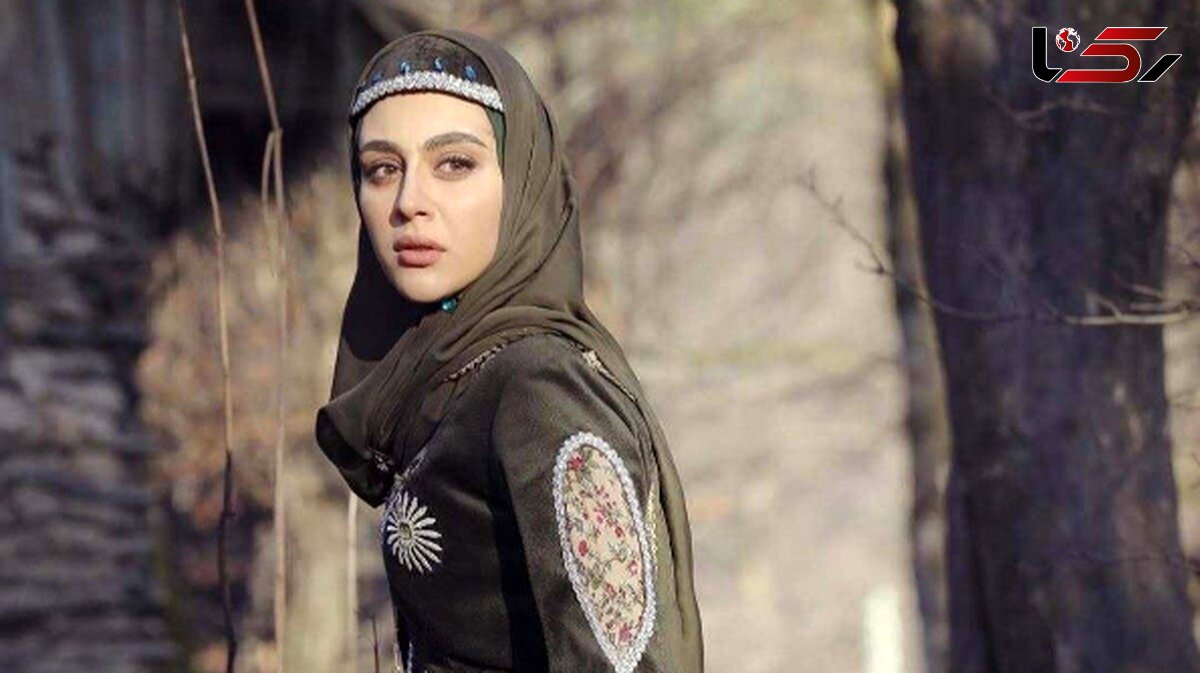 عکس سلفی جذاب میترا رفیع بازیگر زیبای سریال گیلدخت 6 سال بعد از سریال / در نهایت لبخند و ...
