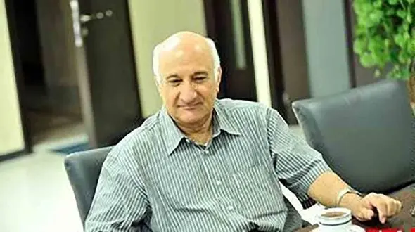 طبیبیان: دارایی‌های مردم را در معرض باد قرار ندهید و متواری نکنید