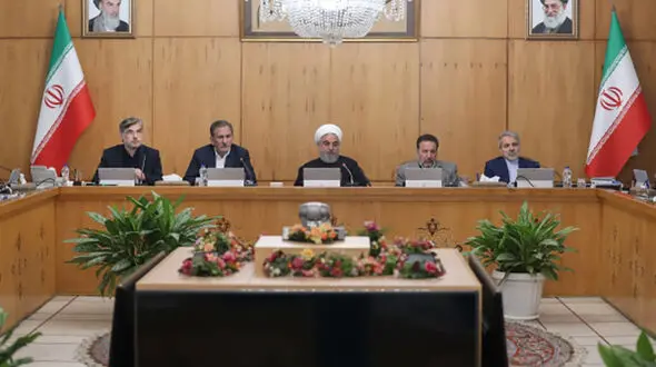 تصمیم‌ گیری درمورد تعطیلی با ستاد ملی مبارزه با کرونا است/تصمیمی برای قرنطینه محل یا شهری نداریم