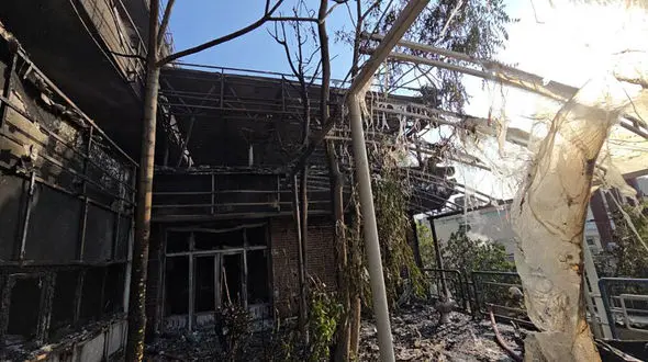 آتش‌سوزی در بخش اداری بیمارستان تهران / عملیات اطفا بدون تلفات پایان یافت