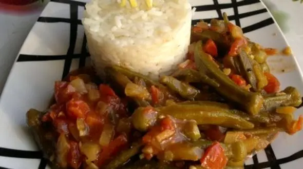 جوانسازی پوست با این خورشت خوشمزه