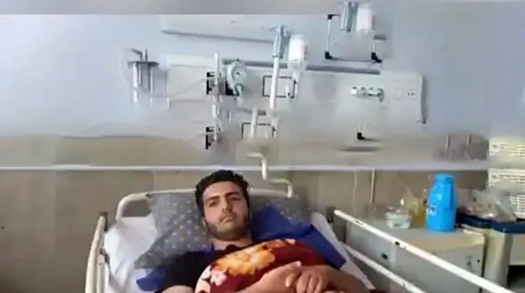 فیلم / حمله ۶ سگ ولگرد به خبرنگار ورزشی در بابل + عکس