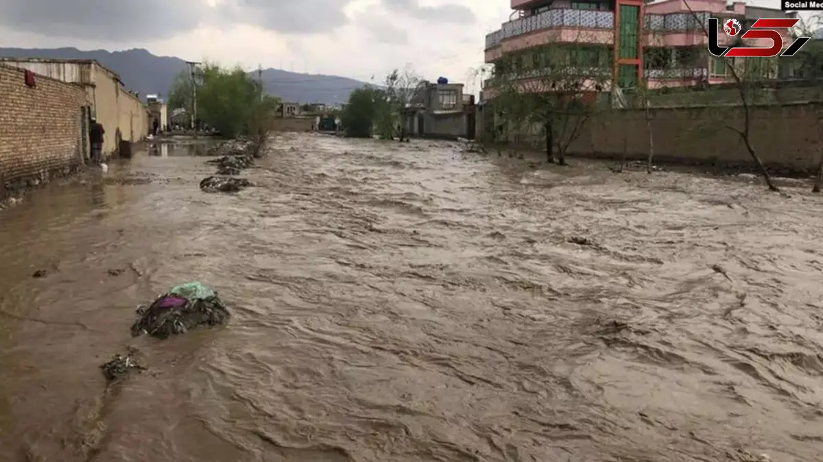 سیل لامرد 12 نفر را با خود برد / 2 کشته تا کنون 