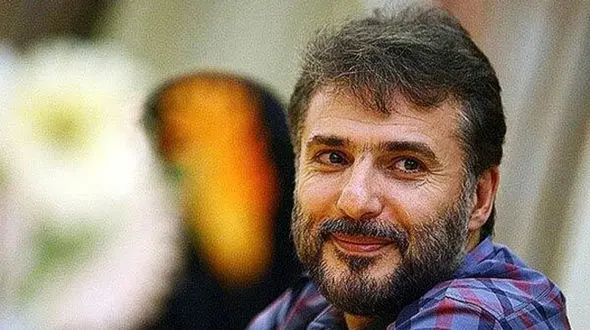 سید جواد هاشمی پدربزرگ شد/رونمایی بامزه سید جواد هاشمی از نوه اش