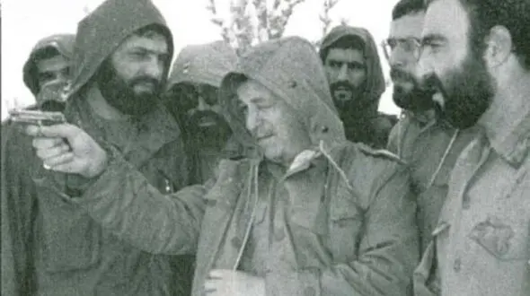 اشک و لبخند آیت الله هاشمی رفسنجانی در سالروز آزادی آزداگان + فیلم