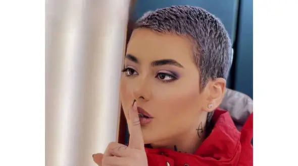 عکس جنجالی ریحانه پارسا !