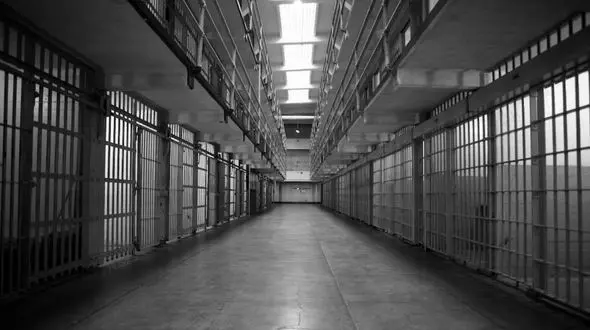 یکی از مدیران سازمان استاندارد بازداشت شد