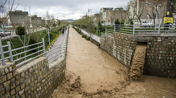 فیلم وحشتناک از سیل در نهوج کاشان  / ۲ تن کشته و یک تن مفقود شد