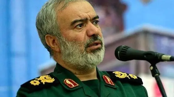 رستم قاسمی برای انجام کار به چین رفته بود؛ قبل از اینکه به آی‌سی‌یو برود، جلسات کاری را برگزار کرد