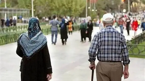 جزئیات دریافت همزمان مستمری پدر و مادر؛ چه کسانی مشمولند؟