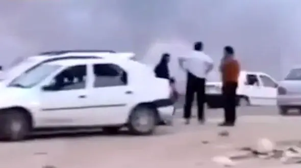 تماشای جنگ آذربایجان و ارمنستان از سوی ایرانیان لب مرز + فیلم