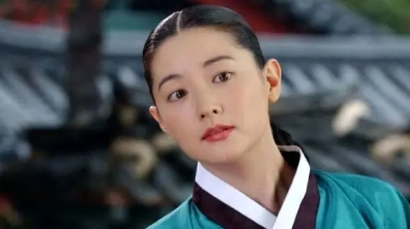 تغییر چهره یانگوم در سن 54 سالگی جلب توجه کرد