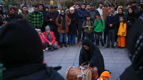 حضور 2 هزار تماشاگر همزمان با 51 سالگی قلب تپنده تئاتر ایران/ تئاترشهر رکورد حضور مخاطب را شکست