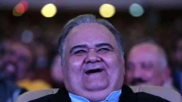 اکبر عبدی و نوه‌اش/ تصاویر جدید و لحظات شیرین خانوادگی+ عکس